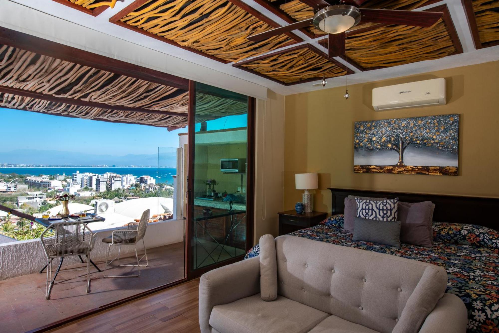 Villa Bella Bed & Breakfast Inn La Cruz de Huanacaxtle エクステリア 写真