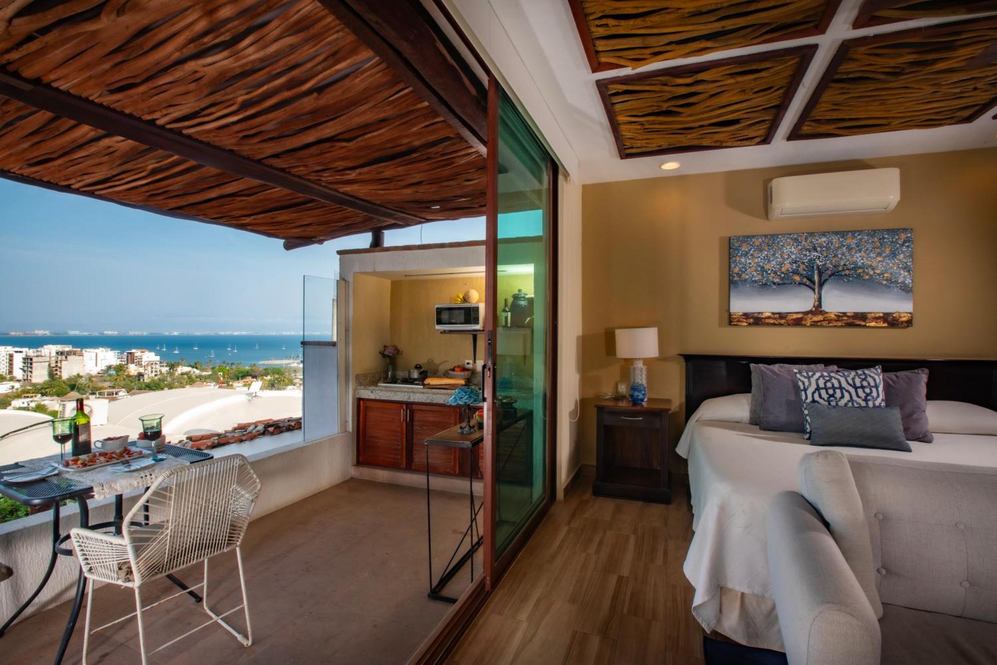 Villa Bella Bed & Breakfast Inn La Cruz de Huanacaxtle エクステリア 写真