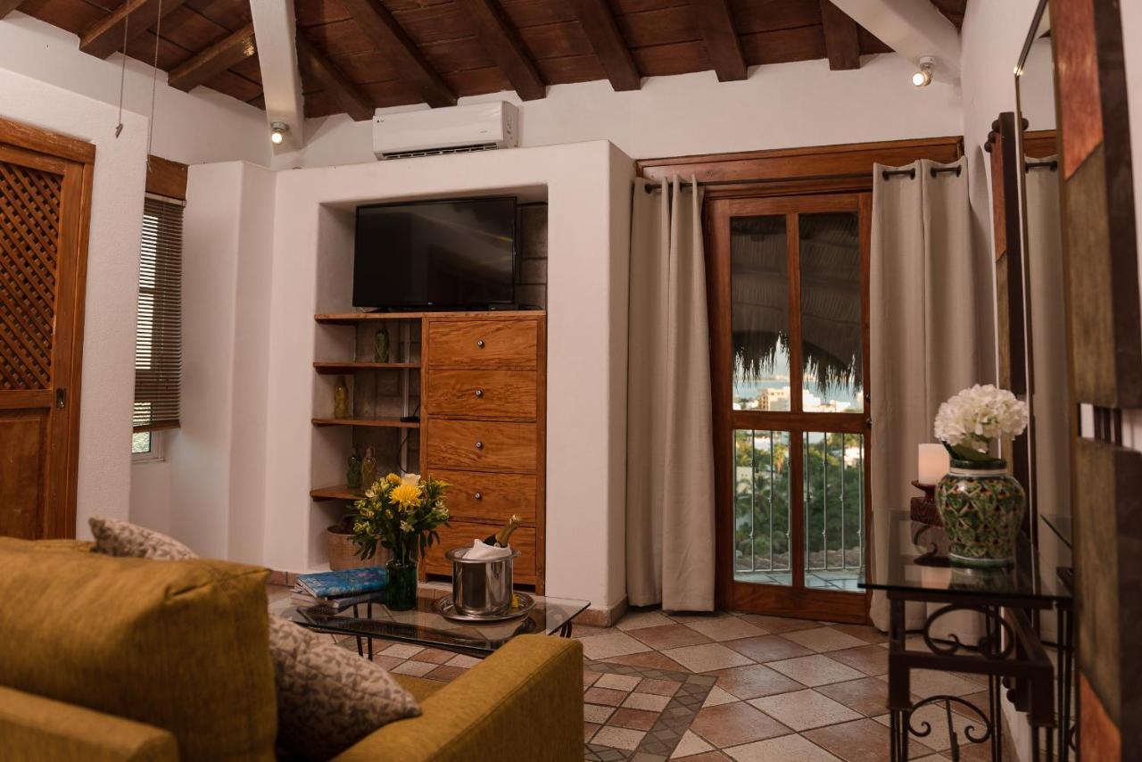 Villa Bella Bed & Breakfast Inn La Cruz de Huanacaxtle エクステリア 写真